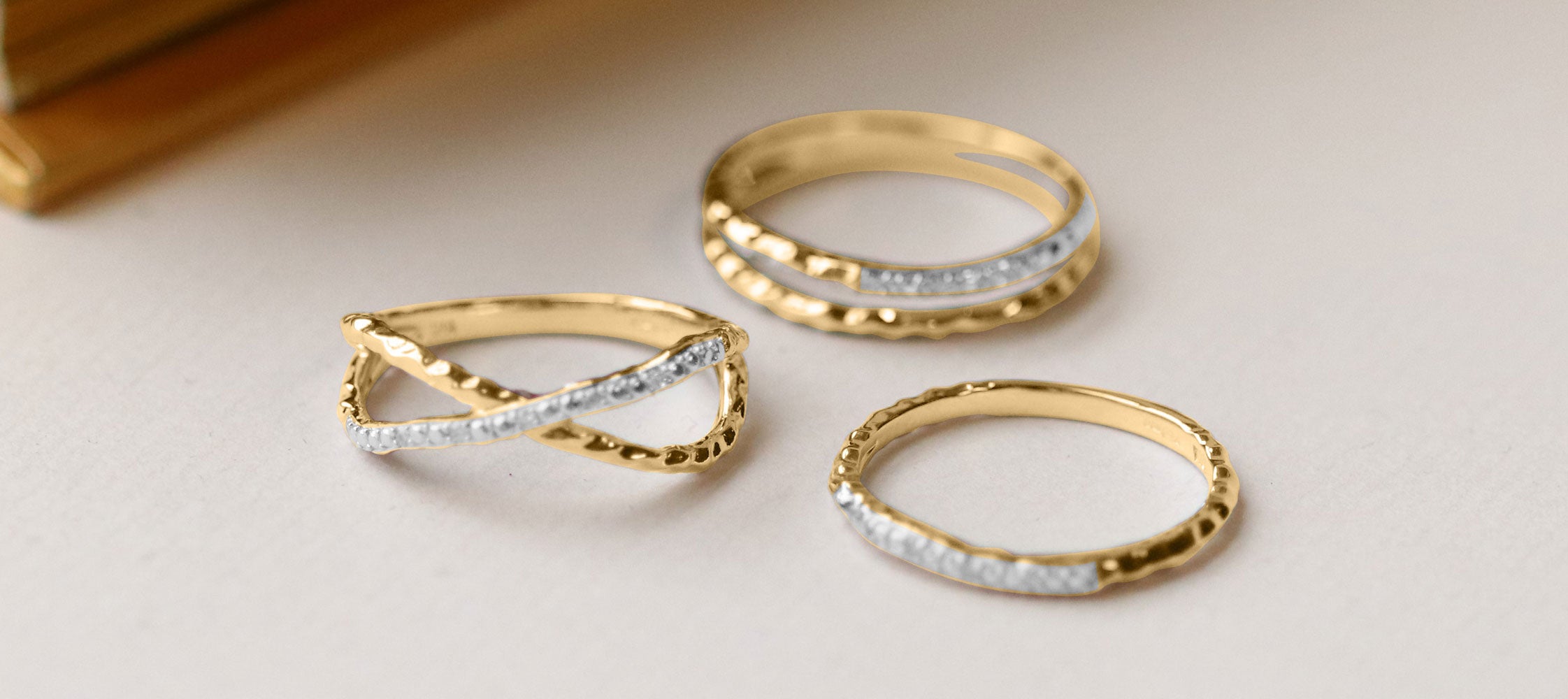 Contemporary collection